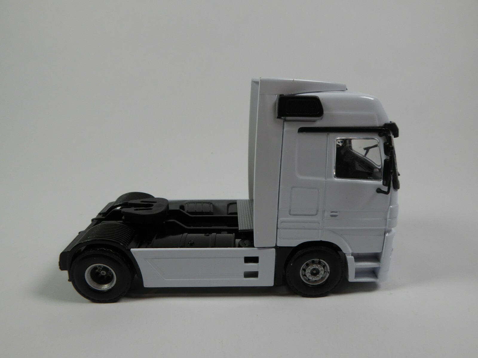 Camion Eligor à Vendre Sur Le Bon Coin Camion Tracteur Mercedes Benz Actros 1/50 Joal Tekno Voiture Miniature  Diecast | eBay
