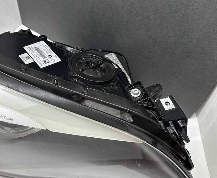 Faro xenón oculto pasajero derecho BMW 740i 750i 2009-2012 - 63117228424 Foto 4 de 4
