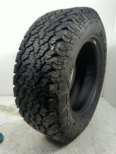 Used Tire 23570r16 General Grabber At2 106t - Tread Depth 932 Used Tire 23570r16 General Grabber At2 106t - Tread Depth 932