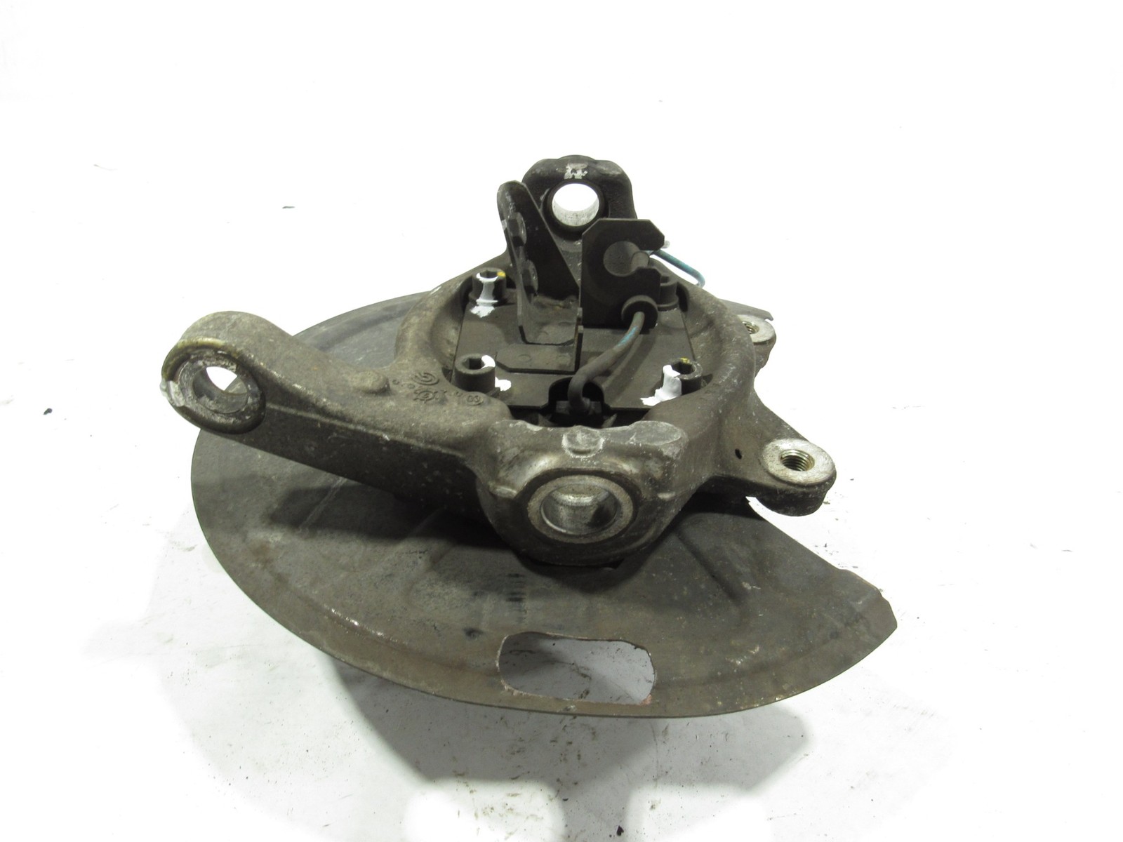 02-06 Maserati Coupe GT 2004 4.2L RWD Front Left Suspension Spindle Knuckle Hub;