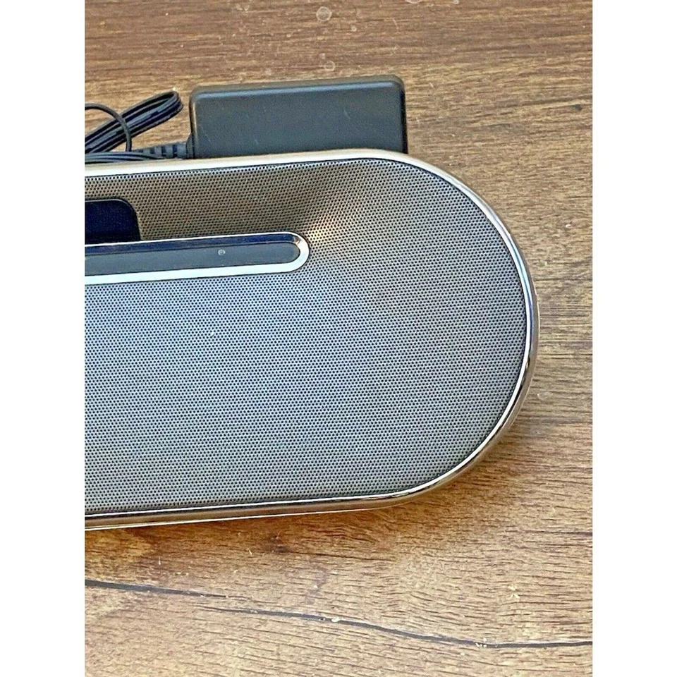 Philips Fidelio DS7550/17 Estación de Altavoces de Acoplamiento para iPhone iPod Recargable Foto 4 de 4