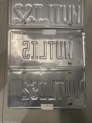 RARE LOT OF 4 FLORIDA AND CALIFORNIA LICENSE PLATE SPECIALTY LOT TITLED WUTLIS/2 - Picture 6 of 6