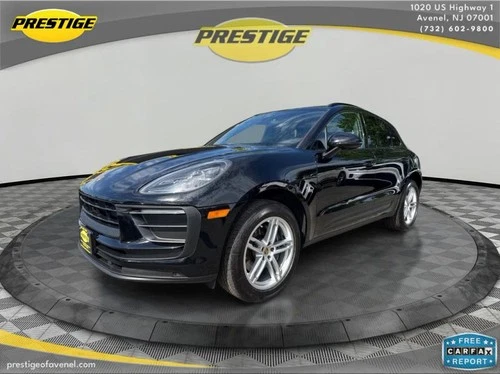2022 Porsche Macan Base