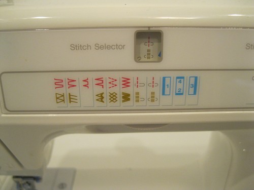 Sears Kenmore 20 12612 Sewing Machine 20 Stitch Patterns Setup and Tested - Picture 2 of 12