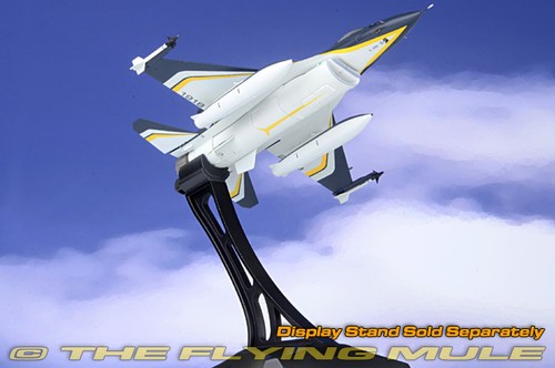 JC Wings 1:72 F-16A Fighting Falcon Aeronautica Militare 23 Gruppo MM7251 - Picture 5 of 8