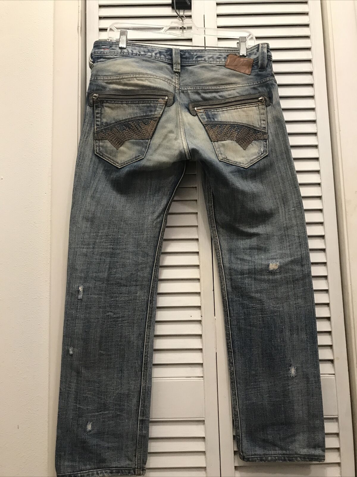 Picture 3 of 10