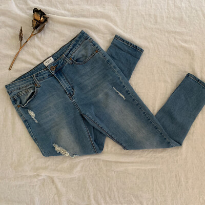 GoGo Jeans Women's Denim Medium Wash Size 13 Distressed Skinny Pants Blue