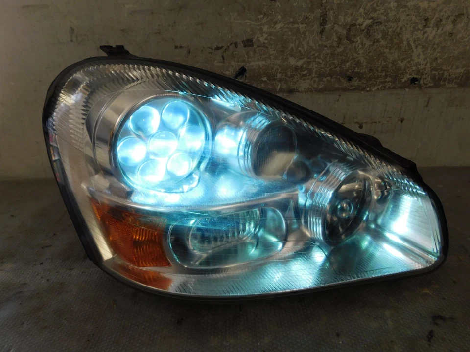 2002-2005 Infiniti Q45 RH Passenger Headlight HID 02-03 05 - Image 3 of 4