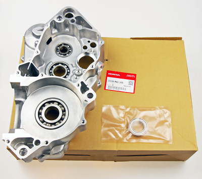 New OEM Honda crankcase assy right KURBELGEHAEUSE KOMPL., R CR500R 94-01 EXPRE