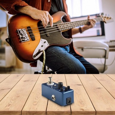 Kompaktes blaues Overdrive-Pedal für Gitarre mit 5 cm Breite und analogem Signalweg