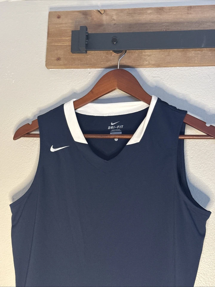 Camiseta sin mangas Nike Dri-Fit para mujer equipo de baloncesto azul grande Foto 3 de 4