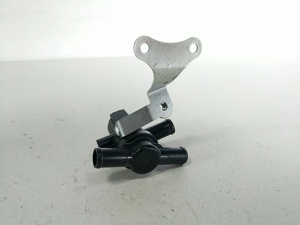 16 Yamaha FZ6R Air Valve Switch Solenoid - Image 3 of 4