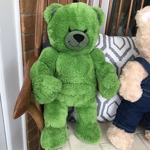 Build A Bear X 2 Happy Hugs Beige,Incredible Hulk Green Not Talking VGC - Picture 3 of 4