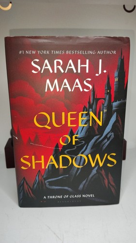 Sarah J. Maas Lot of 3 HC Books – 2 are 1 First Edition – Crescent City, + 2 - Picture 5 of 8