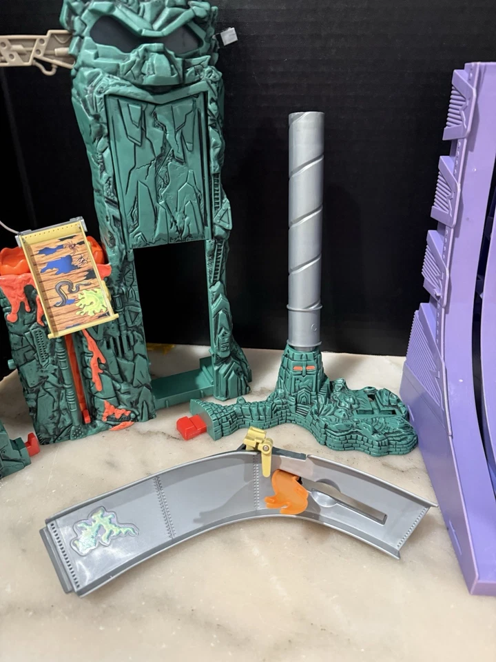 Hot Wheels Tiki Torcher 2003 Playset Incompleto Para Peças Ou Reparo Sem Som - Imagem 3 de 4