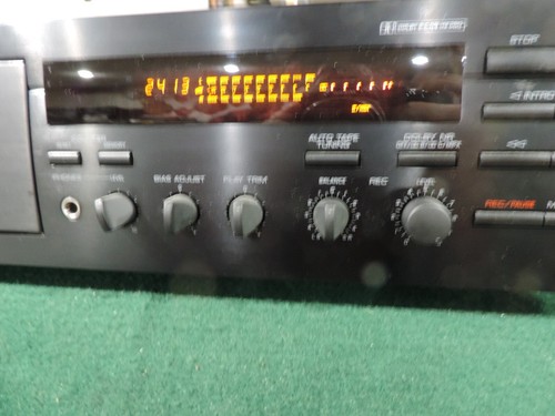 YAMAHA KX-380 Natural Sound STEREO CASSETTE Deck - Picture 3 of 15