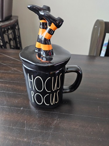 Rae Dunn HOCUS POCUS Halloween Mug with Legs Topper Lid - Picture 3 of 3