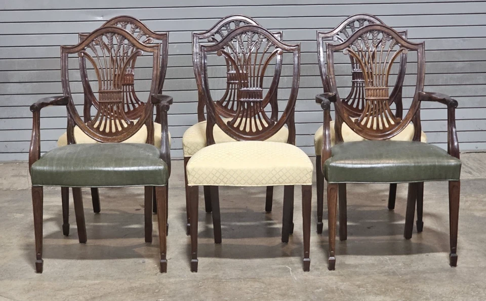 Комплект из 6 обеденных стульев Stickley из красного дерева в федеральном стиле со щитом сзади - Изображение 2 из 4