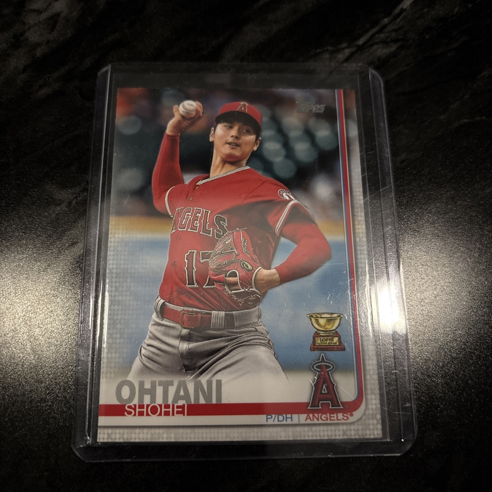 Shohei Ohtani 2019 Topps #250 Base (Swinging) Price Guide - Sports