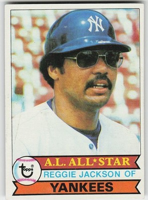 1979 Topps #700 Reggie Jackson BASEBALL New York Yankees