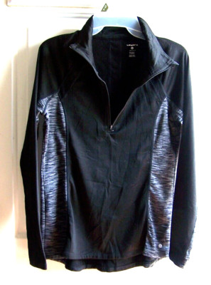 LAYER 8 Athletic Pullover Long Raglan Sleeve Black & Gray Medium Quarter Zip