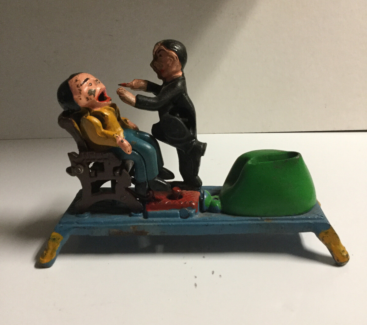 Picture 1 of 6