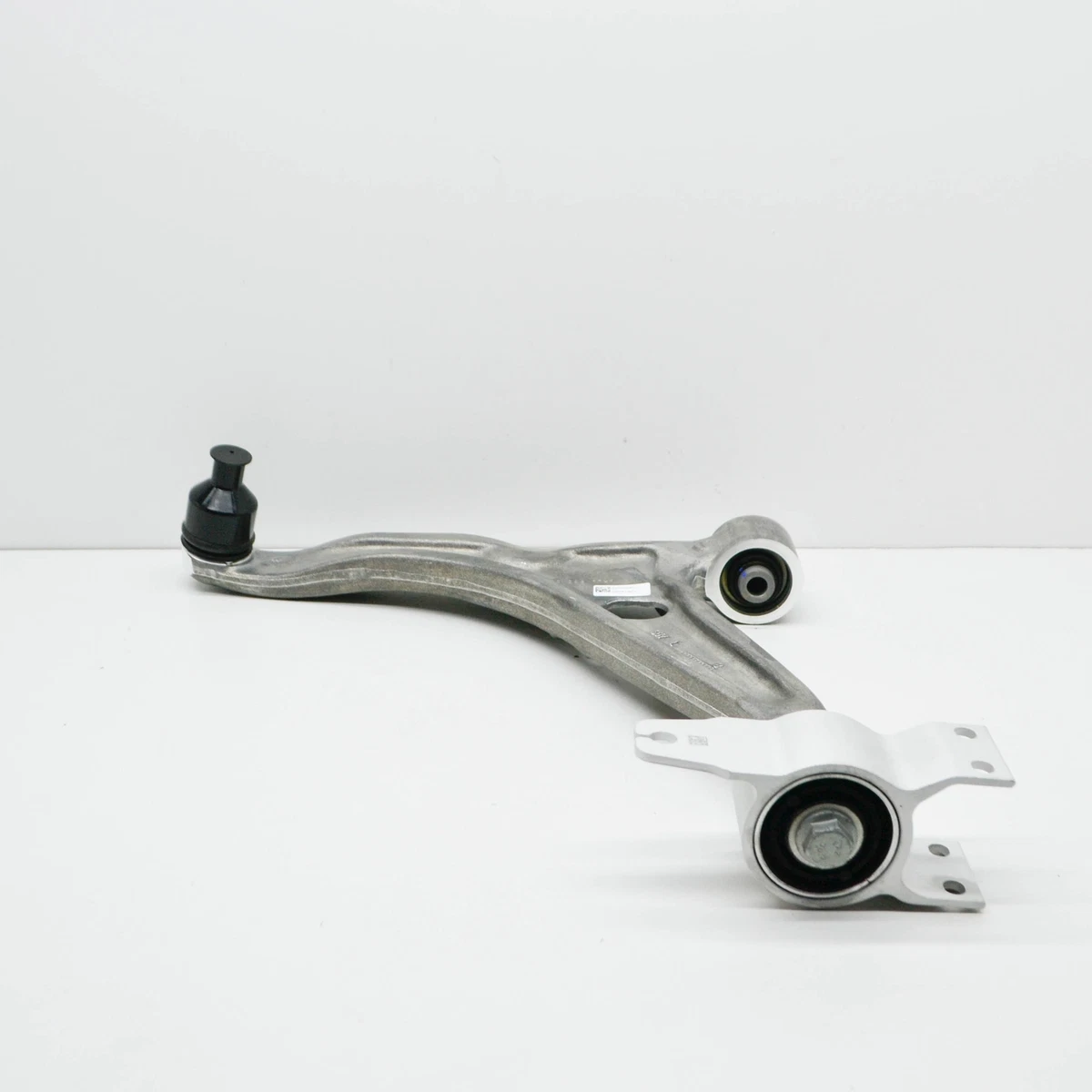 NEW MB GLA H247 AMG FRONT LEFT LOWER TRANSVERSE CONTROL ARM  