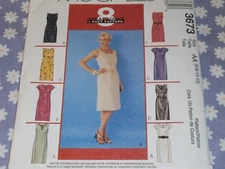  McCALL'S 3673 MISSES PETITE EASY 8 LOOKS IN ONE DRESS & BELT PATTERN 6-8-10-12