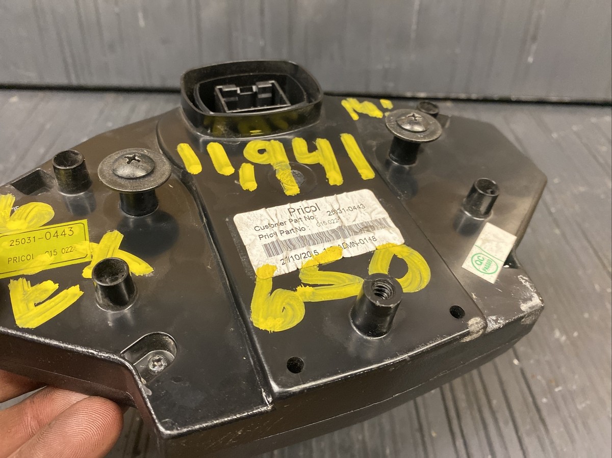 2016 Kawasaki Ninja 650 EX650 speedometer, tachometer gauge