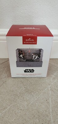 HALLMARK Star Wars: A New Hope  ''Shut Down the Garbage Mashers!'' Ornament