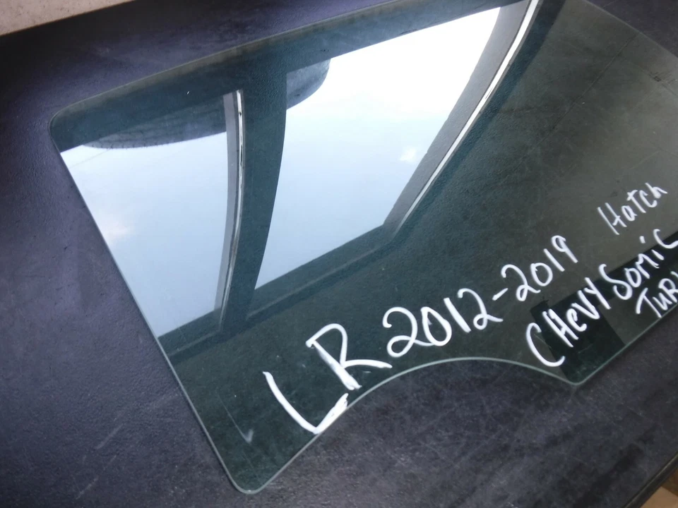 2012-2019 Chevrolet Sonic 4D хэтчбек водитель левая задняя дверь стекло окна   - Изображение 2 из 4