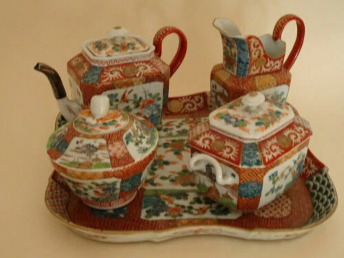 Café, thé du XIXe siècle et avant en porcelaine