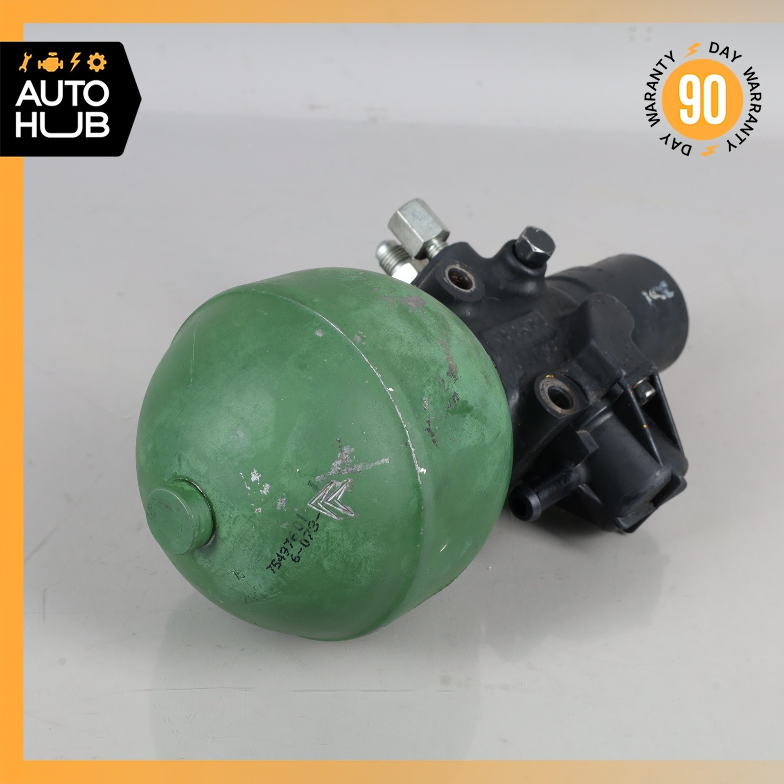 Bentley Eight 1990-2003 Rear Right Hydraulic suspension accumulator