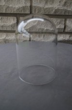 Gepflegter Glasdom für  Drehpendeluhr / Jahresuhr-Höhe ca.16 cm,Durchmesser 10 c