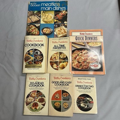 Betty Crocker Vintage Cookbook Lot 7 Books Recipes Retro Kitchen Collection