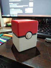 Pok&eacute;mon Card Deck Box | Toploader Pokeballs Holds 30 Toploaders