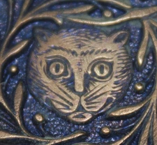 ANTIQUE "PANTHER IN THE WOODS" CAT BUTTON...COLONIAL...RARE.