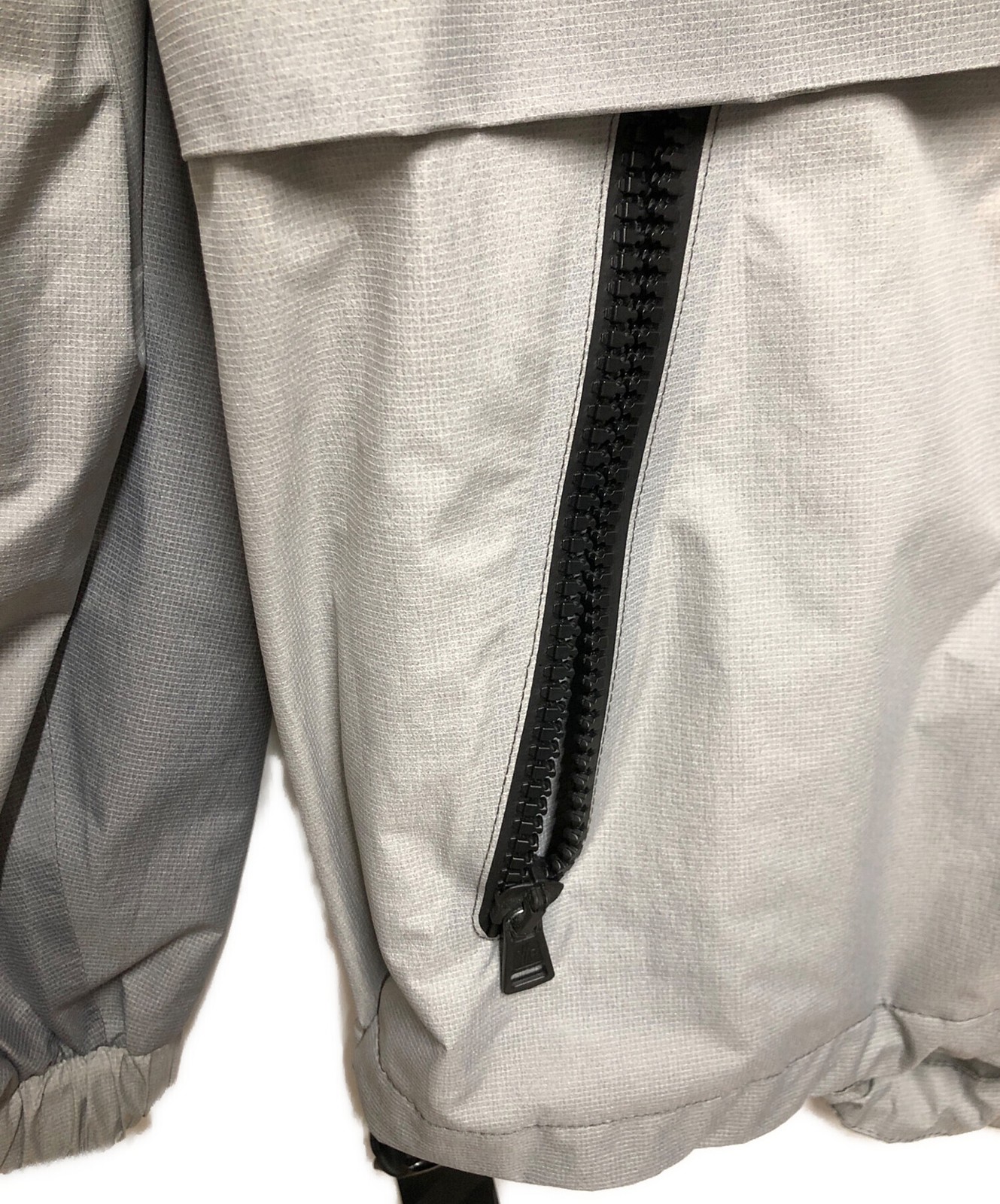 MONCLER/OFFWHITE (Off-White) Nylon Jacket/ Gray/ Size: SIZE 2 thumbnail 7