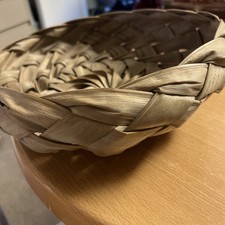 Bol tissé en raphia