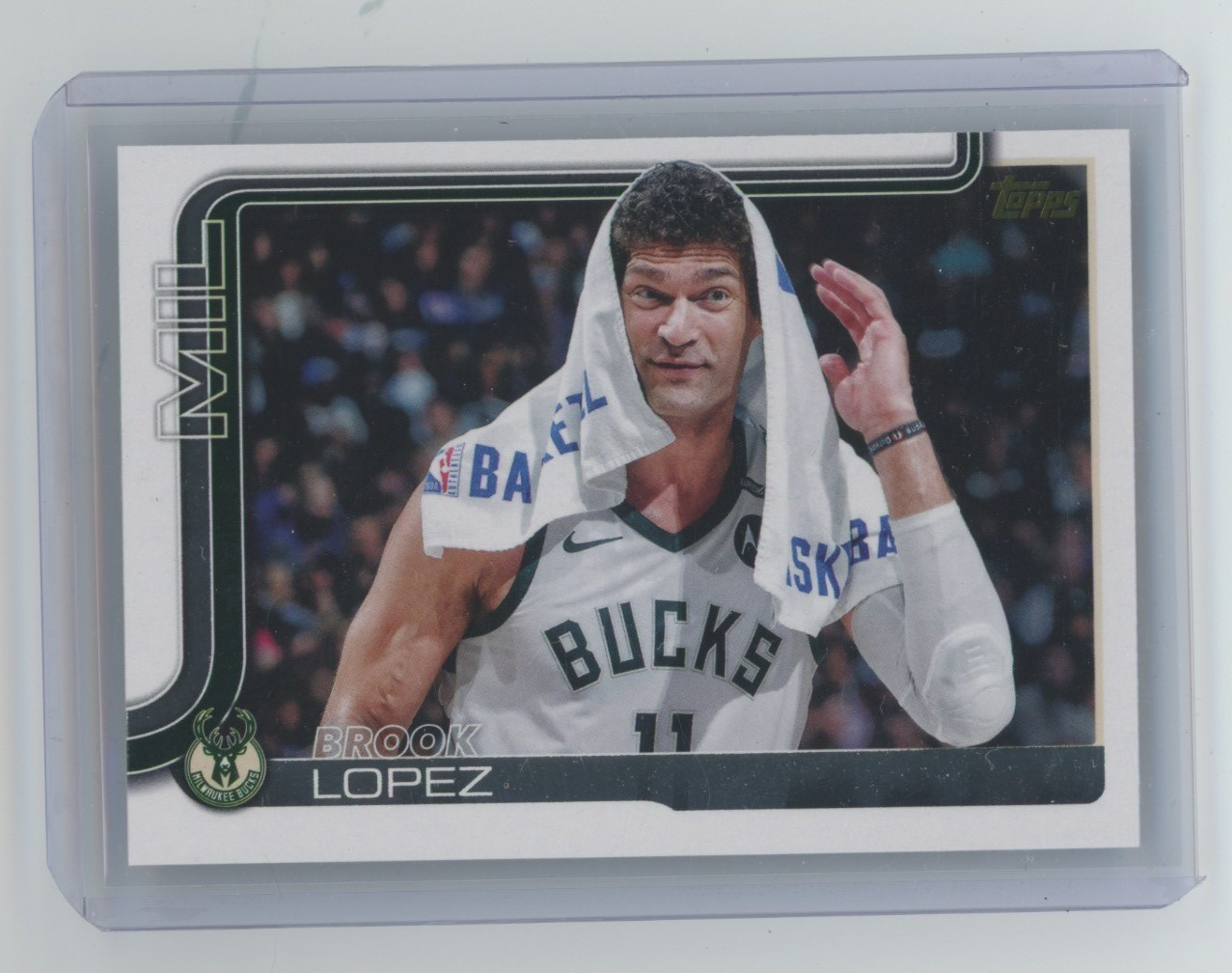 BROOK LOPEZ 2025 Topps Flagship #58 Base GOLDEN MIRROR VARIATION SSP Bucks