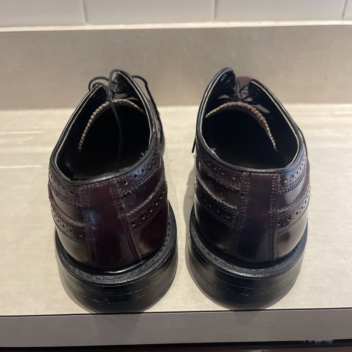 Vintage Coburne Square Style Men\'s Brown Leather Wingtip Shoes Size 12 Coburne Square Mens Burgundy Leather Wingtip | Mercari main image 2
