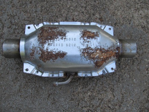 Convertidor catalítico NORS AÑOS 90 66113 2"" por 2"" 14"" de largo Ford Audi Mopar? - Imagen 4 de 4