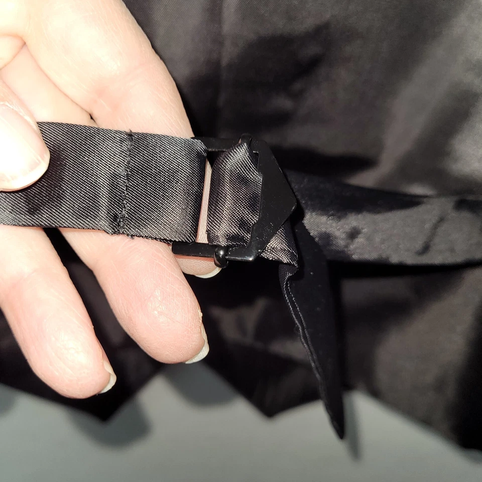 Retro Paris Vest Mens XL Navy Satin 5-Button Formal Attire Vest Style V-17 New - Image 4 of 4