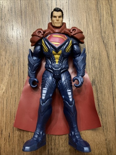 Lot of 5 Various Action Figures DC & Marvel Superman Robin Iron Man Cap America - Picture 4 of 11