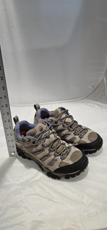 Sapatos de caminhada femininos Merrell Moab ventilador 8 J57758 cinza bronzeado roxo Vibram - Imagem 3 de 4
