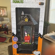 Peanuts Snoopy Halloween Spooky Lantern with Lights  Music