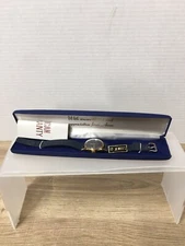  VINTAGE AVON TEAM LEADER*Mechanical Wind*17 Jewel Watch*Running w/Case