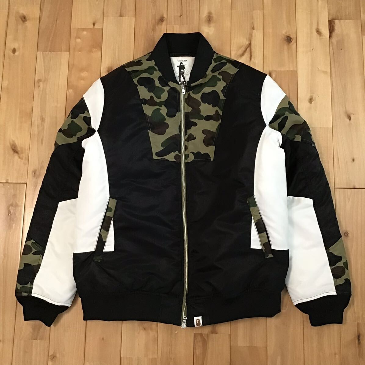 BAPE LOGO MA-1 Bomber jacket 1st camo green A Bathing Ape BAPE LOGO MA-1 Bomber jacket 1st camo green A Bathing Ape
