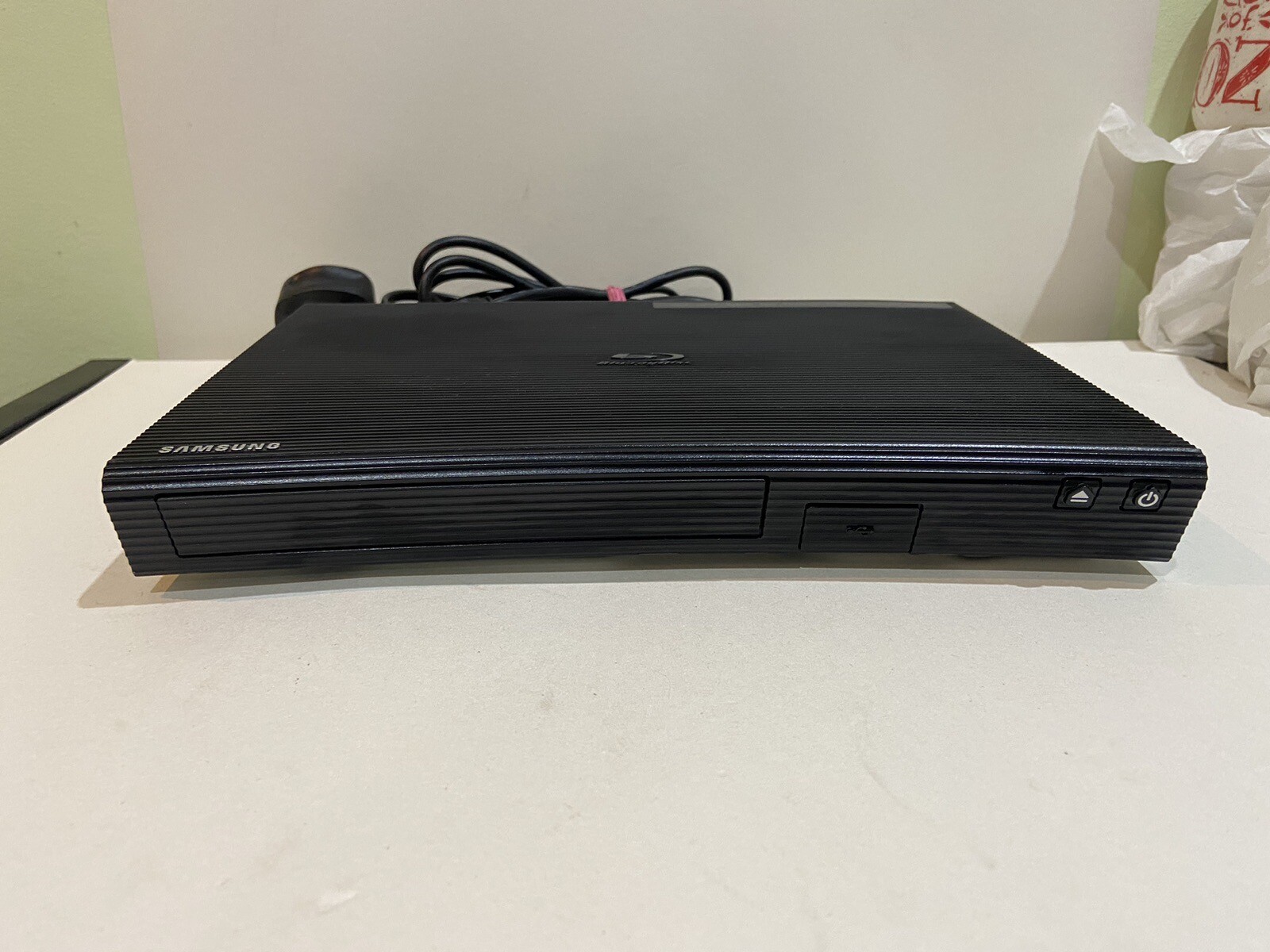 Samsung BDJ5500 Smart 3D BluRay Player With UDB Input, Tested All
