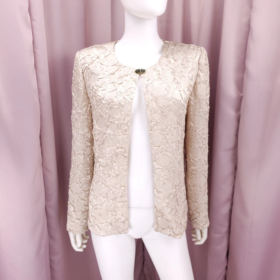 Jaqueta Bolero Feminina Anos 90 Y2K R&M Richards Bege Cetim Floral Manga Longa 10 - Imagem 2 de 4